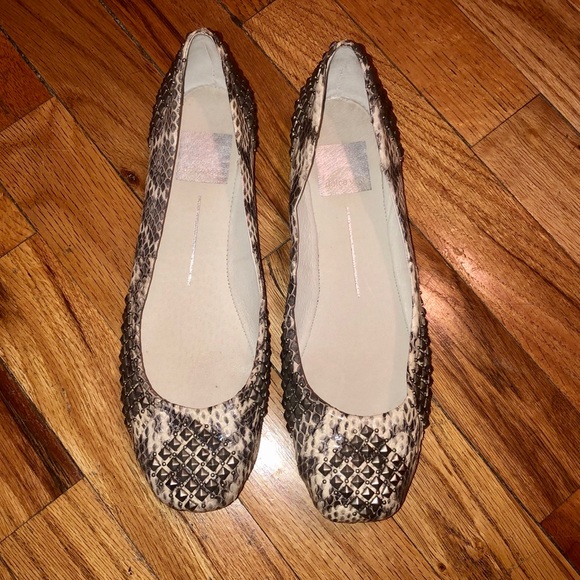 Dolce Vita Snakeskin flat ballet slippers with silver studs size 6.5 - Picture 4 of 9